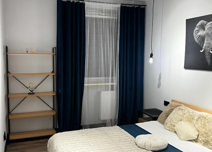 Good Time Koscielna 33 شقة